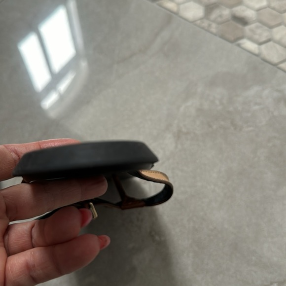 Authentic Burberry leather Sandals ! - Picture 5 of 5